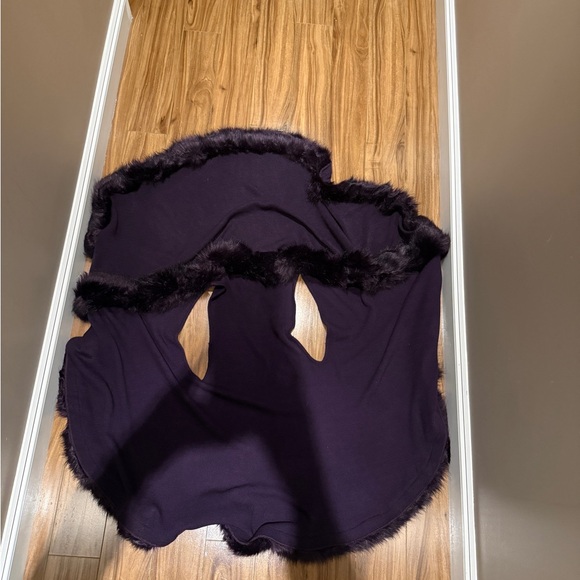 Mulberry Rich Purple Wool Garment - Picture 3 of 11